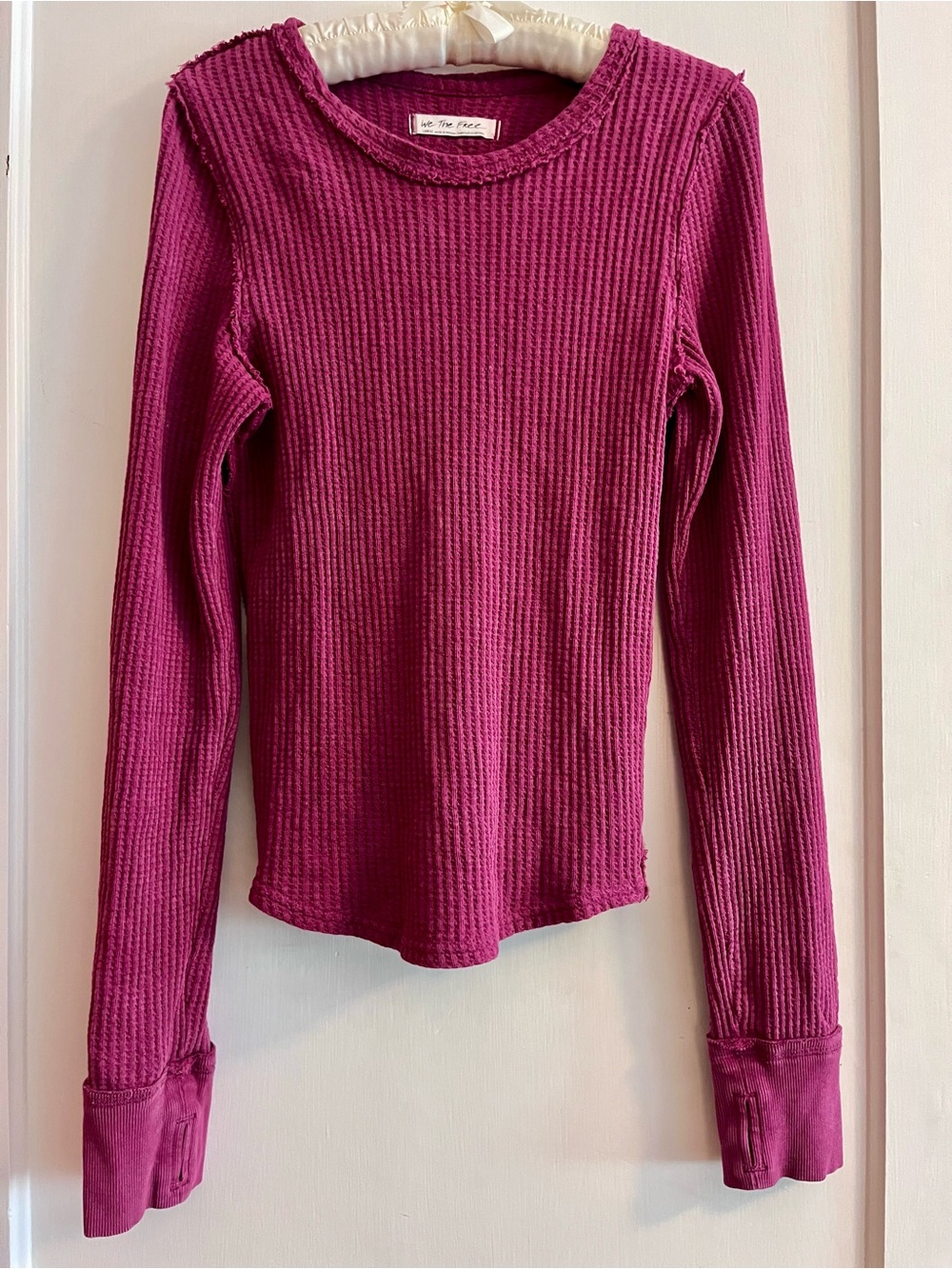 We The Free Berry Pink Waffle-Knit Top Rag with Rag Texture Details & Thumbholes